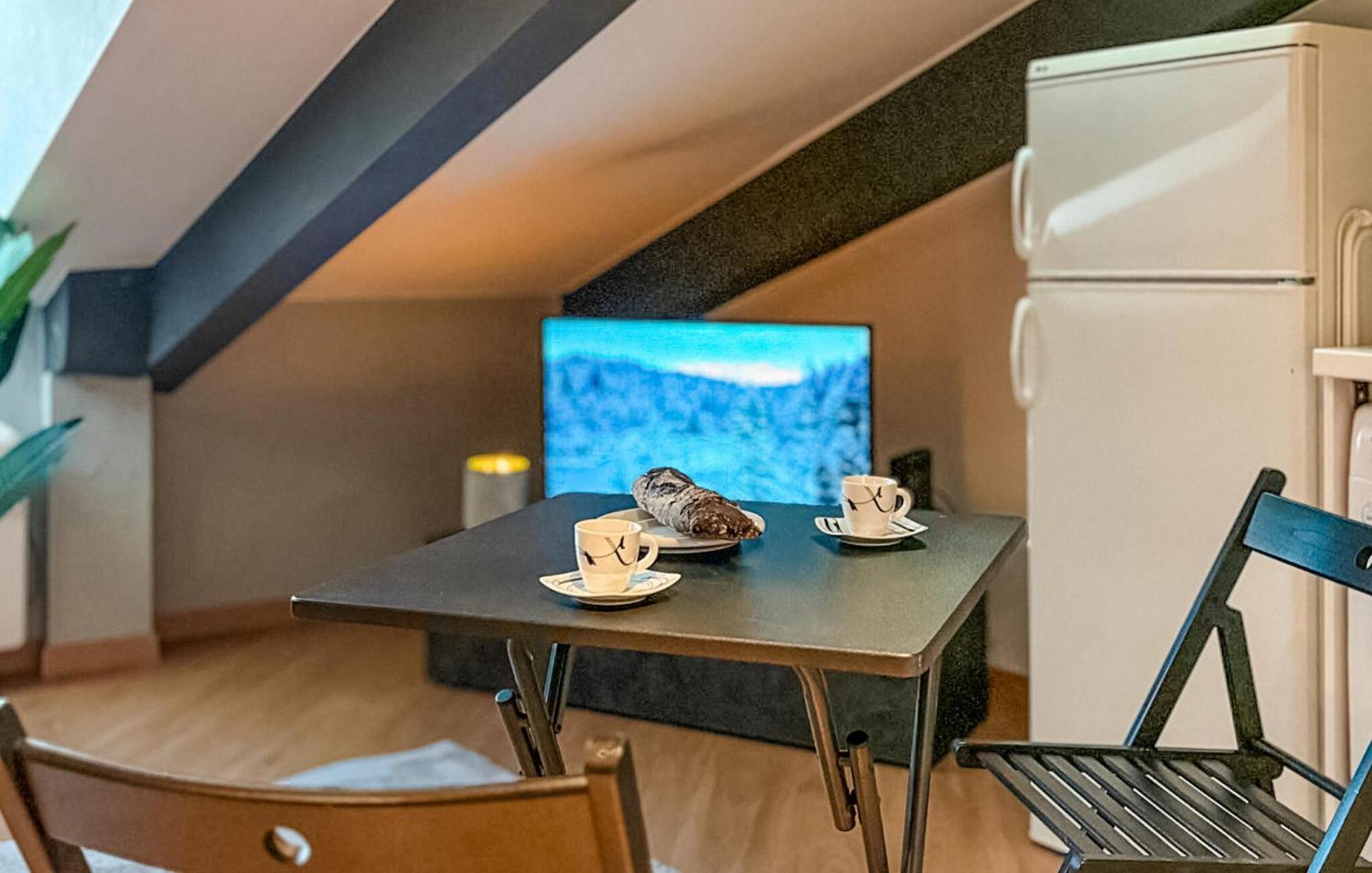 Apartment Beautiful In With Wifi